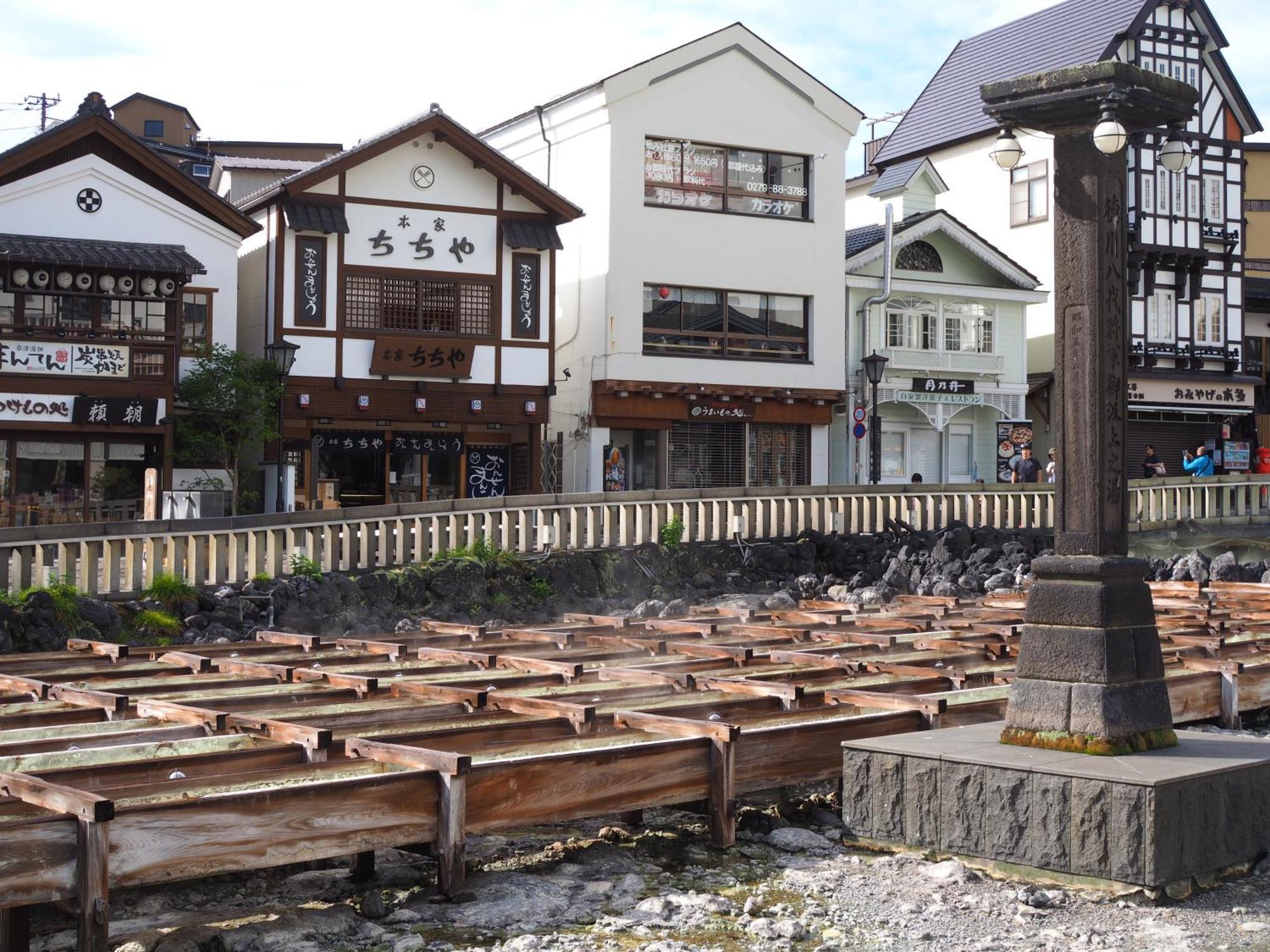 Buna Kusatsu Onsen Inn Eksteriør billede