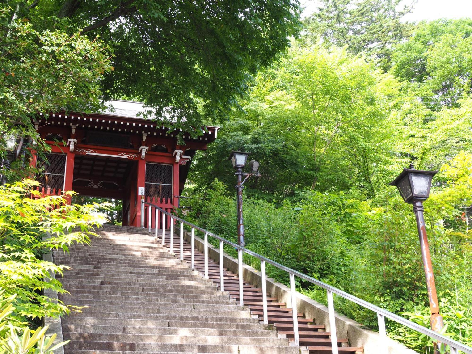 Buna Kusatsu Onsen Inn Eksteriør billede